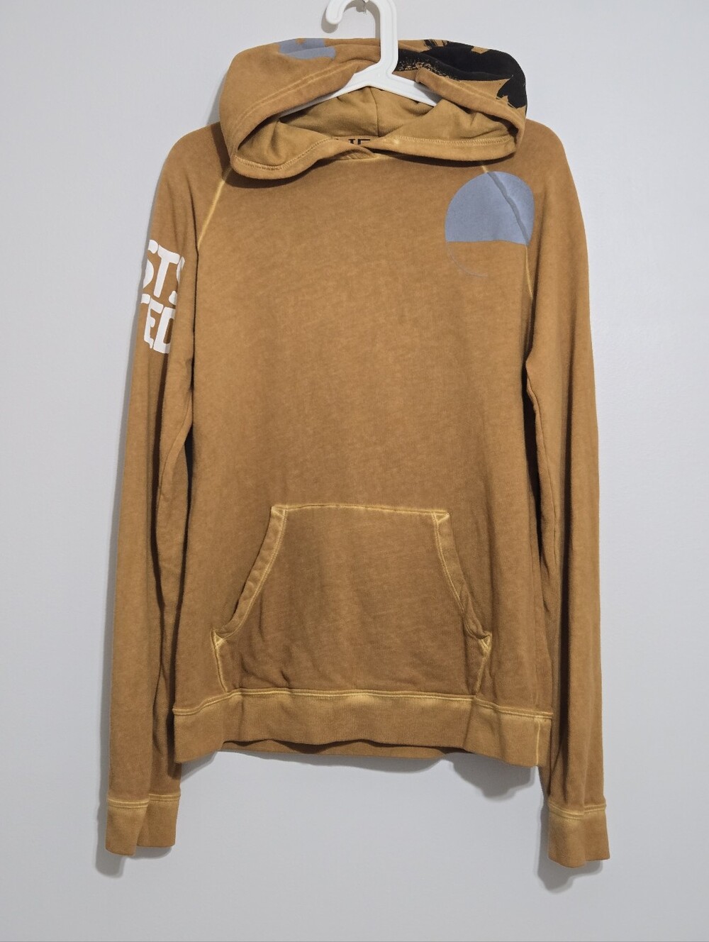 FREECITY Brown Mustard Washed Pullover Hoodie Graphic Artist Wanted M